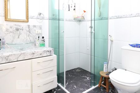 Casa à venda com 120m², 3 quartos e 4 vagasBanheiro da suíte