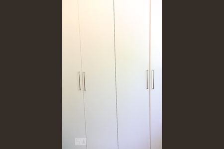 Casa à venda com 120m², 3 quartos e 4 vagasBanheiro 1