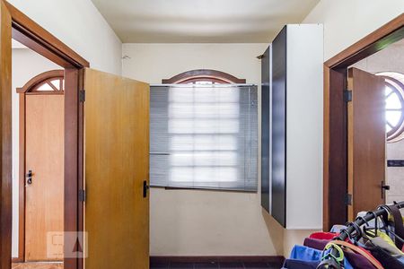 Casa à venda com 413m², 4 quartos e 4 vagasCloset Quarto 1