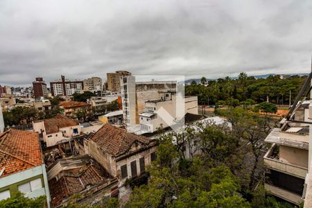 Vista da sala de apartamento para alugar com 3 quartos, 121m² em Independência, Porto Alegre