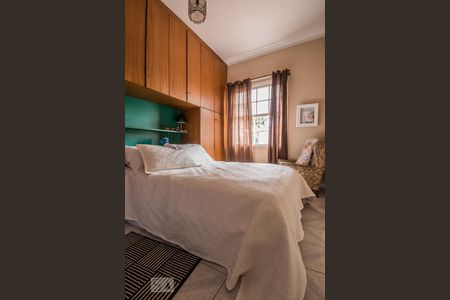 Casa à venda com 260m², 3 quartos e 2 vagasQuarto 2