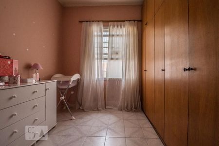 Casa à venda com 260m², 3 quartos e 2 vagasQuarto 3