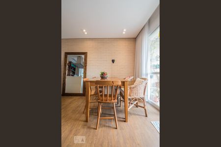 Apartamento para alugar com 55m², 2 quartos e 1 vagaSala