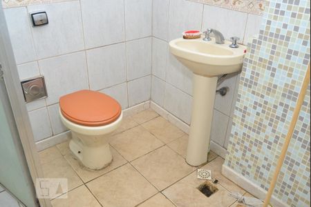 Apartamento para alugar com 47m², 1 quarto e sem vagaBanheiro 