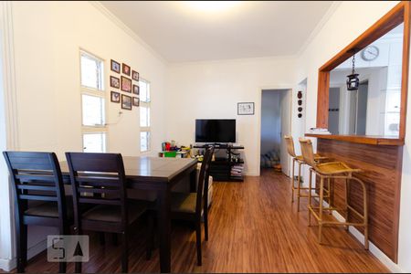 SAla de casa para alugar com 2 quartos, 110m² em Vila Campos Sales, Campinas