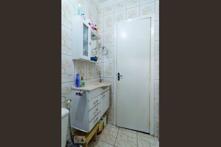 Banheiro de casa para alugar com 2 quartos, 110m² em Vila Campos Sales, Campinas