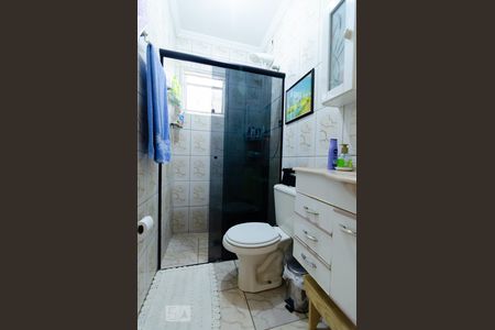 Banheiro de casa para alugar com 2 quartos, 110m² em Vila Campos Sales, Campinas