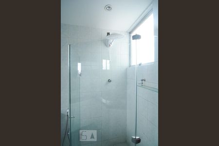 Banheiro suíte de apartamento para alugar com 3 quartos, 110m² em São Pedro, Belo Horizonte