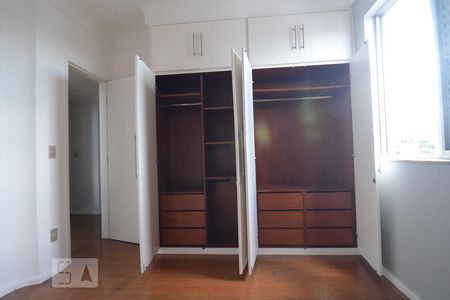 Apartamento para alugar com 110m², 3 quartos e 2 vagasQuarto