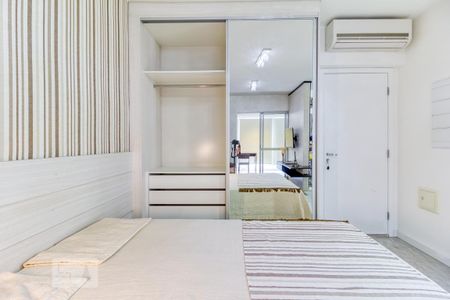 Studio à venda com 50m², 1 quarto e 1 vaga Studio à venda com 50m², 1 quarto e 1 vagaDormitório
