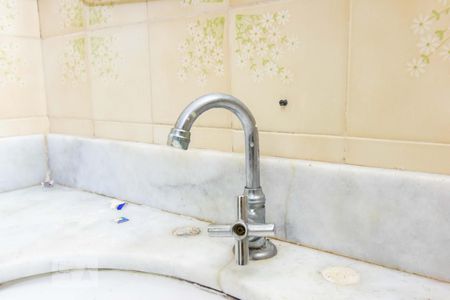 Casa para alugar com 400m², 7 quartos e 2 vagasPia do Banheiro Suíte 01