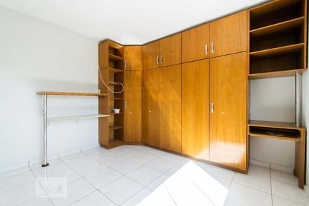 Casa para alugar com 400m², 7 quartos e 2 vagasQuarto 04