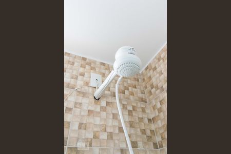 Casa para alugar com 400m², 7 quartos e 2 vagasChuveiro do Banheiro Social 02