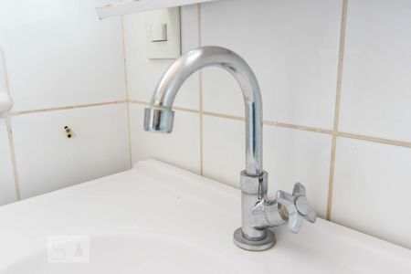 Casa para alugar com 400m², 7 quartos e 2 vagasPia do Banheiro Suíte 02