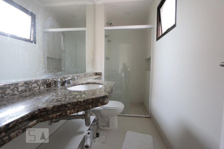 Suite  de apartamento à venda com 4 quartos, 170m² em Jardim Monte Kemel, São Paulo