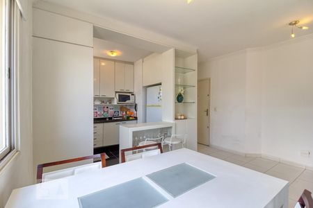 Sala de apartamento para alugar com 1 quarto, 47m² em Vila Nova Conceição, São Paulo