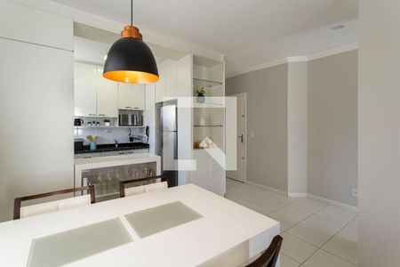 Sala de apartamento para alugar com 1 quarto, 47m² em Vila Nova Conceição, São Paulo