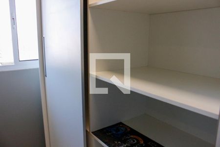 Closet da suíte 1 de apartamento para alugar com 4 quartos, 250m² em Vila Andrade, São Paulo