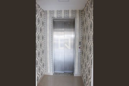 Elevador de apartamento à venda com 4 quartos, 230m² em Vila Andrade, São Paulo