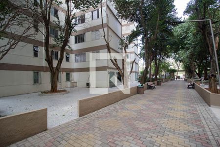 Apartamento para alugar com 72m², 2 quartos e 1 vaga Apartamento para alugar com 72m², 2 quartos e 1 vagaÁrea comum