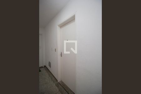 Apartamento para alugar com 72m², 2 quartos e 1 vaga Apartamento para alugar com 72m², 2 quartos e 1 vagaHall de Entrada