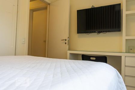 Quarto de apartamento para alugar com 2 quartos, 74m² em Vila Clementino, São Paulo