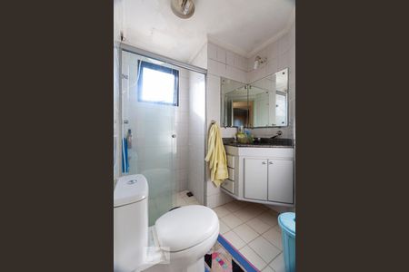 Banheiro social de apartamento para alugar com 2 quartos, 53m² em Vila Mascote, São Paulo