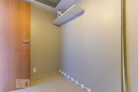 Apartamento à venda com 80m², 2 quartos e 1 vaga Apartamento à venda com 80m², 2 quartos e 1 vagaQuarto de Serviço