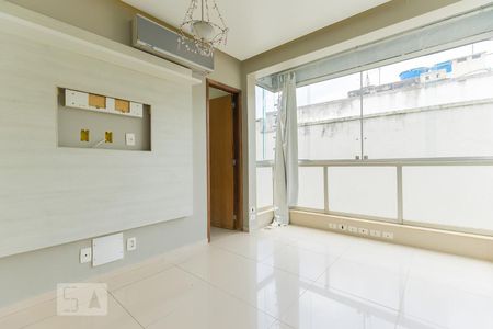 Apartamento à venda com 80m², 2 quartos e 1 vaga Apartamento à venda com 80m², 2 quartos e 1 vagaSuíte 2