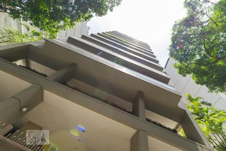 Apartamento à venda com 80m², 2 quartos e 1 vaga