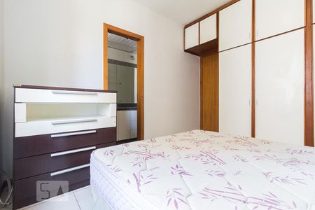 Quarto  de kitnet/studio à venda com 1 quarto, 44m² em Lourdes, Belo Horizonte