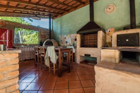 Casa à venda com 650m², 6 quartos e 5 vagasChurrasqueira