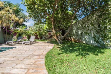 Casa à venda com 650m², 6 quartos e 5 vagasPiscina