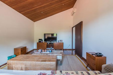 Casa à venda com 650m², 6 quartos e 5 vagasSala de TV