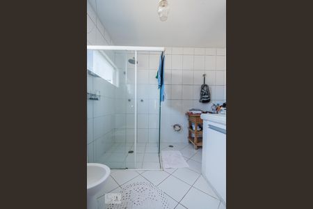 Casa à venda com 650m², 6 quartos e 5 vagasBanheiro Suíte 4