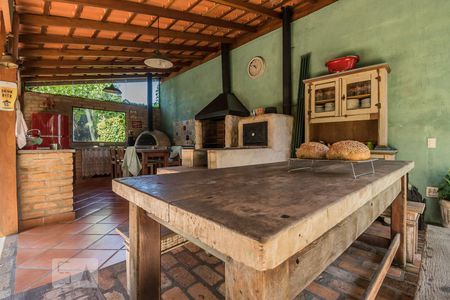 Casa à venda com 650m², 6 quartos e 5 vagasChurrasqueira