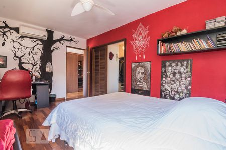 Casa à venda com 650m², 6 quartos e 5 vagasSuíte 3