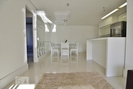 Sala de apartamento para alugar com 2 quartos, 75m² em Vila Andrade, São Paulo