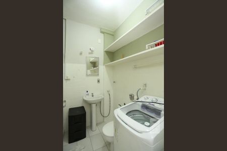 Banheiro de apartamento à venda com 1 quarto, 45m² em Copacabana, Rio de Janeiro