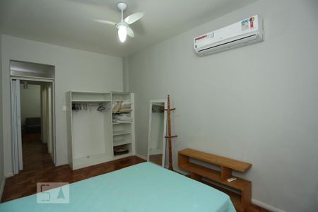 Quarto de apartamento à venda com 1 quarto, 45m² em Copacabana, Rio de Janeiro