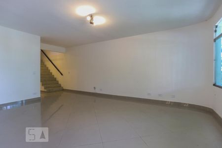 Sala de casa para alugar com 3 quartos, 120m² em Vila Madalena, São Paulo