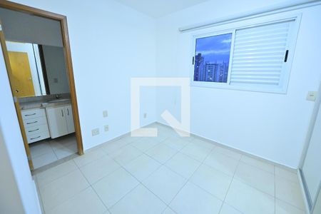 Apartamento para alugar com 70m², 2 quartos e 2 vagasQuarto