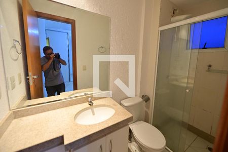 Apartamento para alugar com 70m², 2 quartos e 2 vagasBanheiro