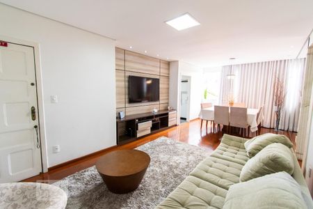 Sala de apartamento para alugar com 4 quartos, 151m² em São Luiz, Belo Horizonte