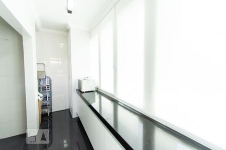 Apartamento para alugar com 151m², 4 quartos e 2 vagas Apartamento para alugar com 151m², 4 quartos e 2 vagasÁrea de serviço
