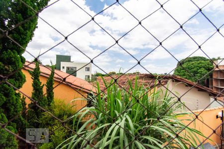 Sala (vista) de apartamento para alugar com 4 quartos, 151m² em São Luiz, Belo Horizonte