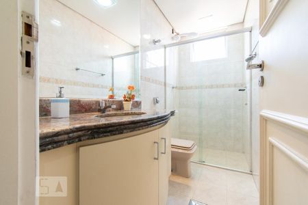 Apartamento para alugar com 151m², 4 quartos e 2 vagas Apartamento para alugar com 151m², 4 quartos e 2 vagasBanheiro