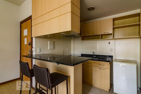 Cozinha de apartamento à venda com 1 quarto, 35m² em Silveira, Belo Horizonte