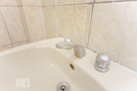 Apartamento para alugar com 70m², 2 quartos e 1 vagaBanheiro torneira