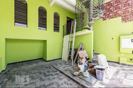 Casa à venda com 200m², 3 quartos e 2 vagasGaragem